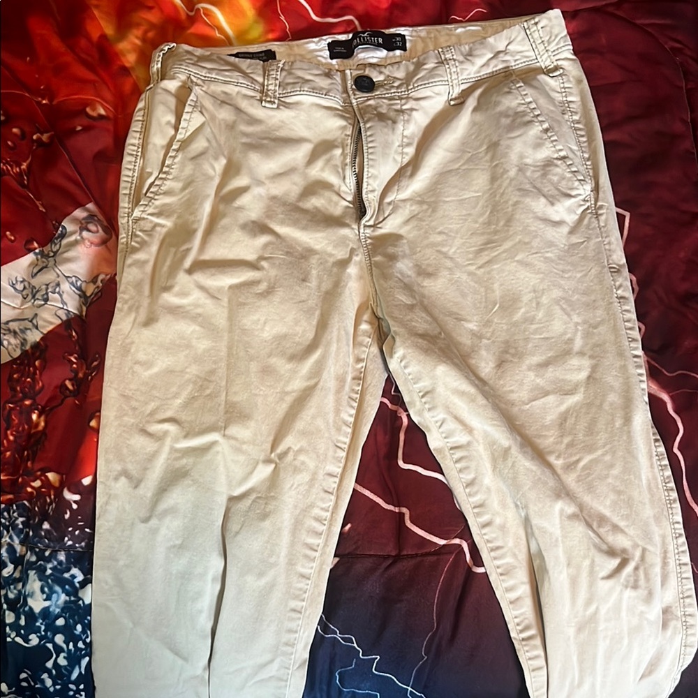 Dockers Men's Tan Chinos